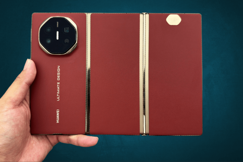 The Future of Foldables Huawei Mate XT Tri-Fold Phone Review